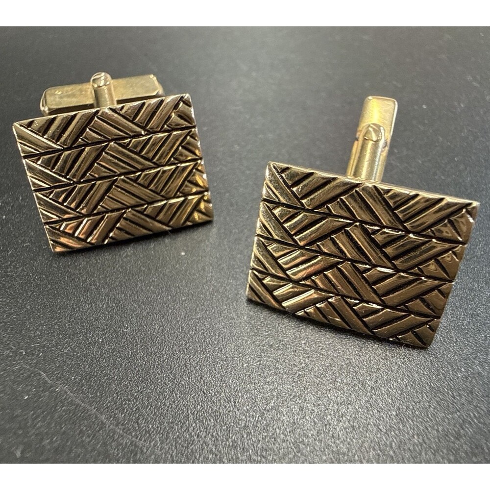 Vintage Swank Cufflinks Gold Tone Striped Chevron Pattern Mens Jewelry MCM
